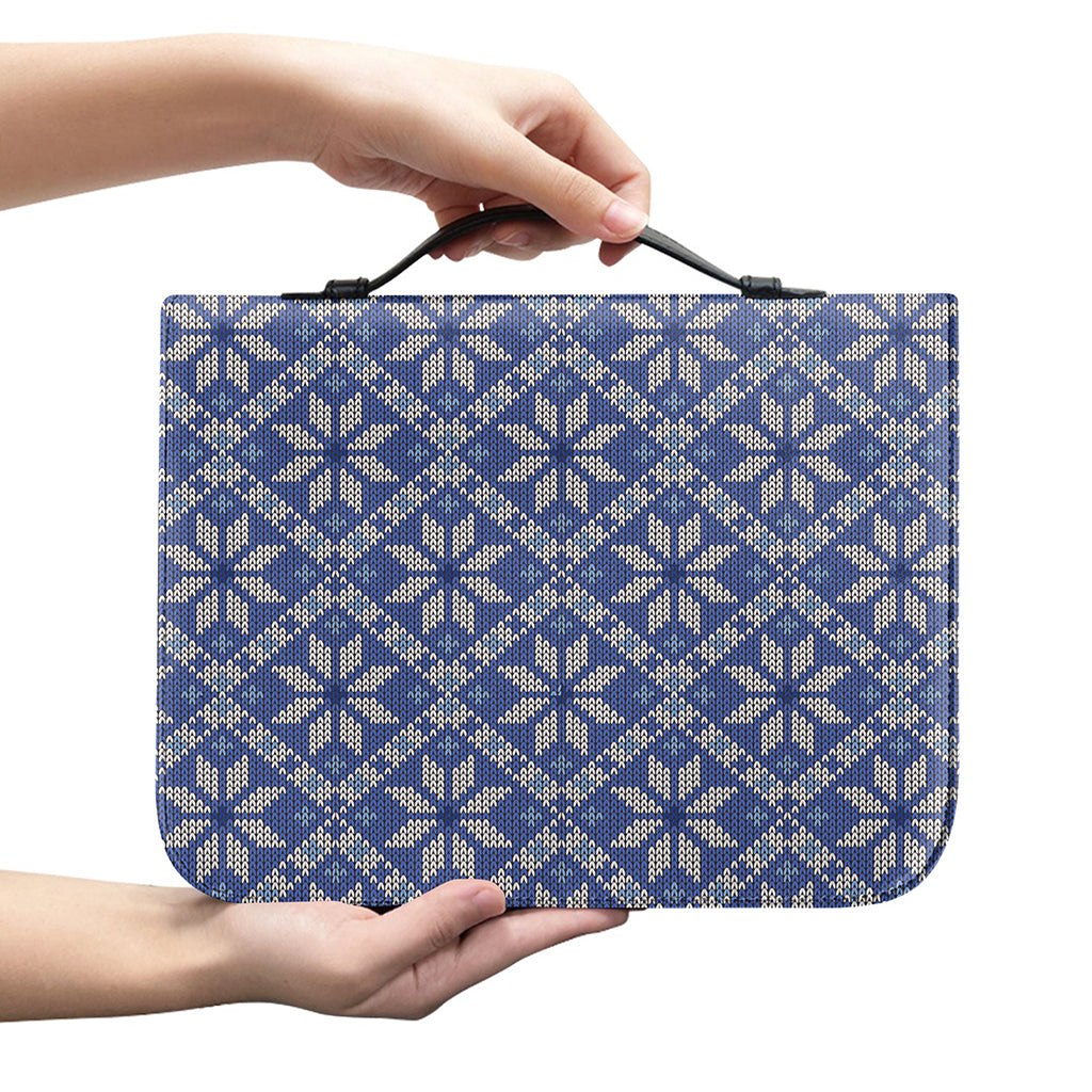 Snowflakes Knitted Pattern Print Leather Bible Cover