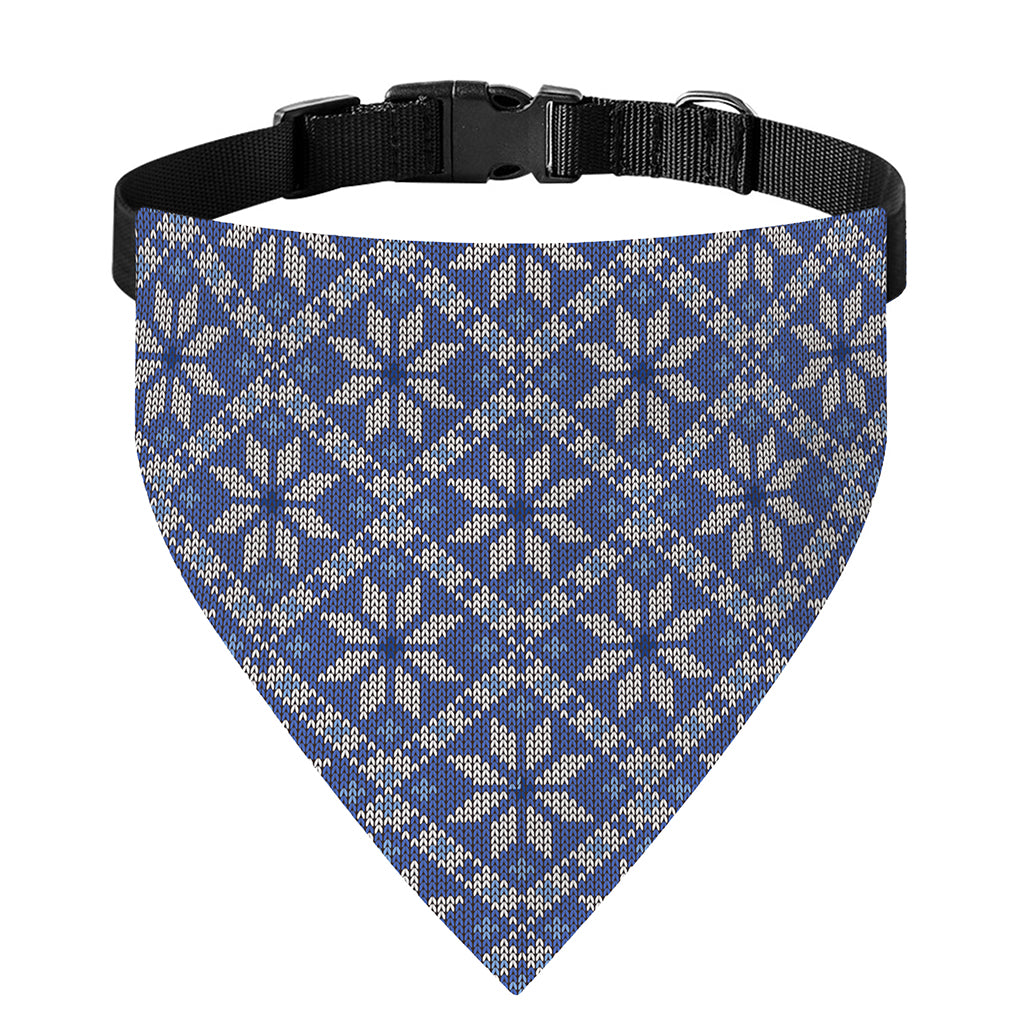 Snowflakes Knitted Pattern Print Over The Collar Dog Bandana