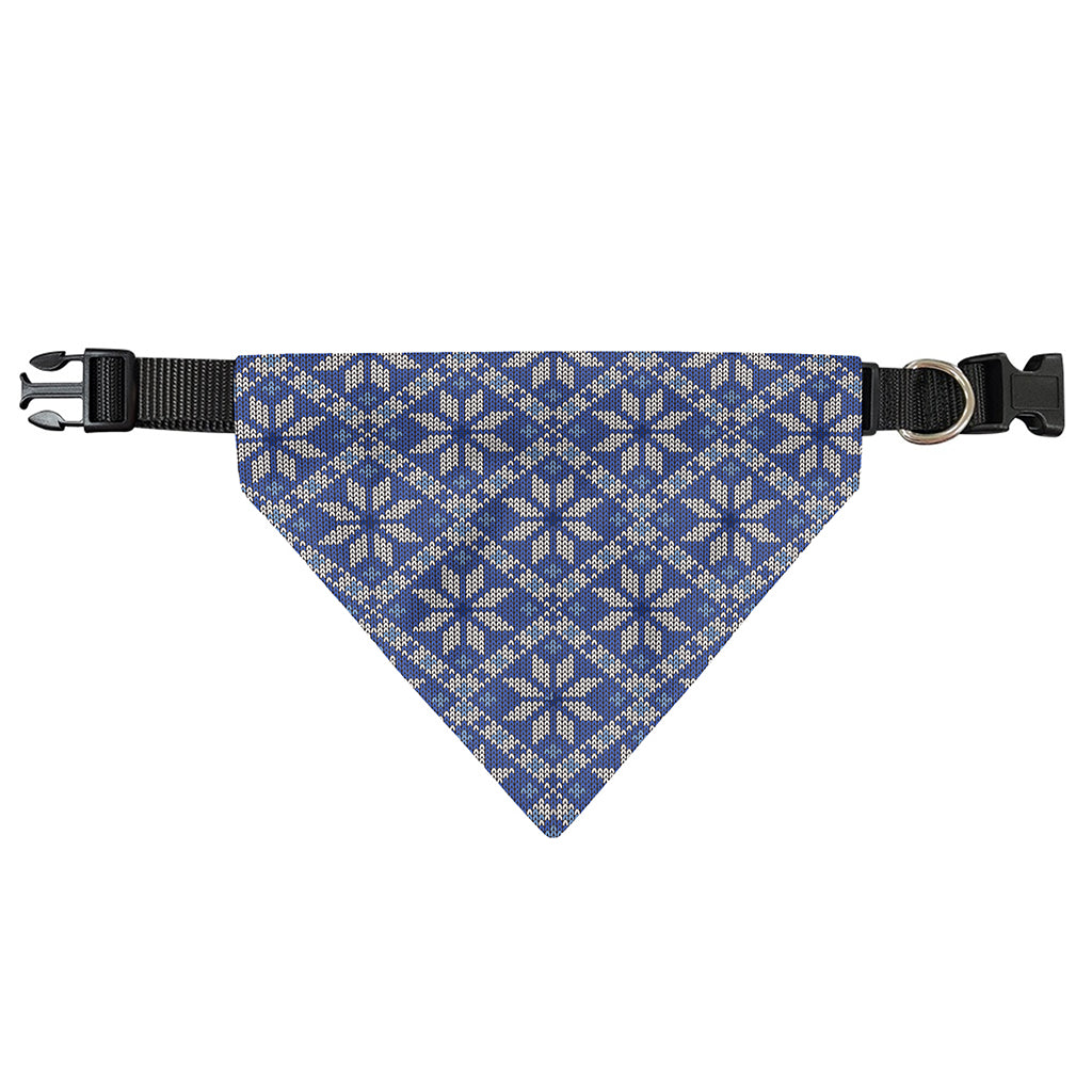 Snowflakes Knitted Pattern Print Over The Collar Dog Bandana
