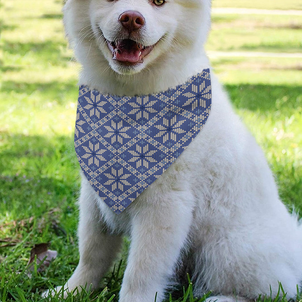 Snowflakes Knitted Pattern Print Over The Collar Dog Bandana