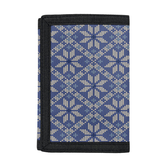 Snowflakes Knitted Pattern Print Trifold Wallet