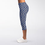 Snowflakes Knitted Pattern Print Women's Capri Leggings