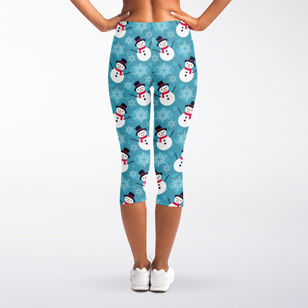 Snowman And Snowflake Pattern Print Women's Capri Leggings