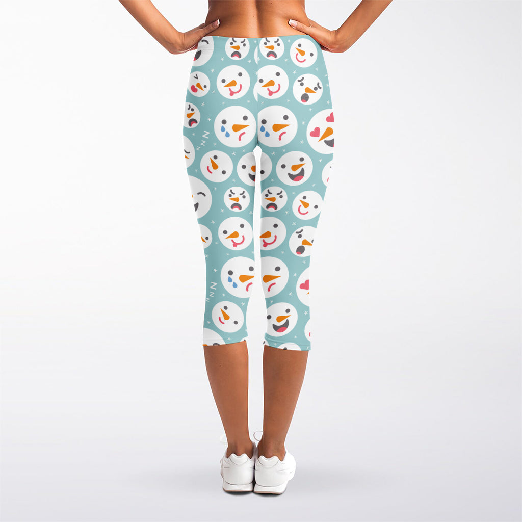 Snowman Emoji Pattern Print Women's Capri Leggings
