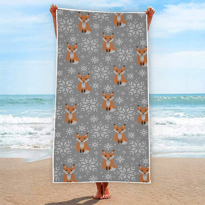 Snowy Fox Knitted Pattern Print Beach Towel