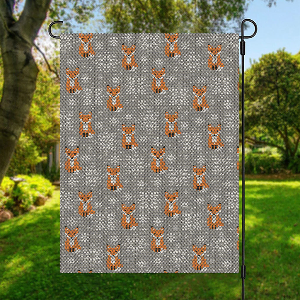 Snowy Fox Knitted Pattern Print Garden Flag