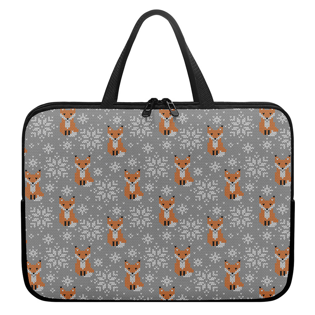 Snowy Fox Knitted Pattern Print Laptop Sleeve With Handle