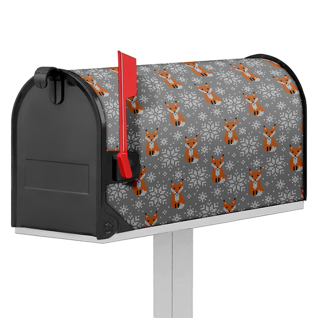 Snowy Fox Knitted Pattern Print Mailbox Cover