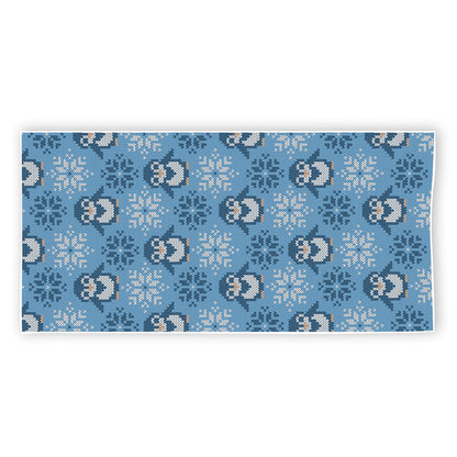 Snowy Penguin Knitted Pattern Print Beach Towel
