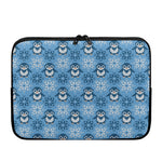 Snowy Penguin Knitted Pattern Print Laptop Sleeve