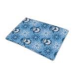 Snowy Penguin Knitted Pattern Print Pet Cooling Mat Cover
