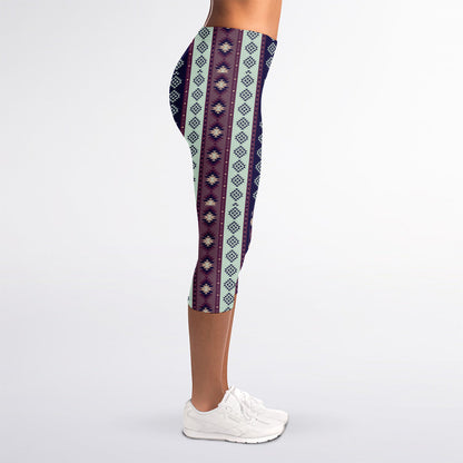 Southwestern Stripe Pattern Print Women's Capri Leggings