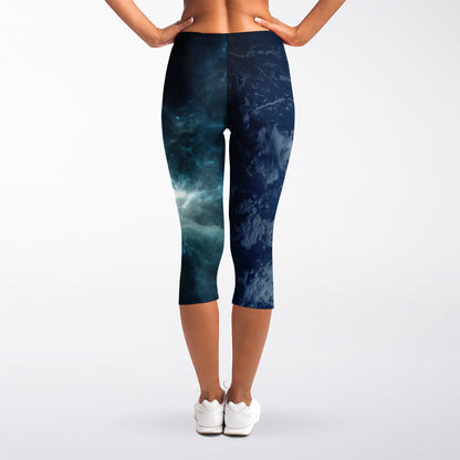 Space And Earth Print Women's Capri Leggings