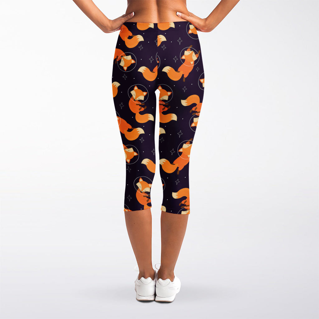 Space Fox Pattern Print Women's Capri Leggings