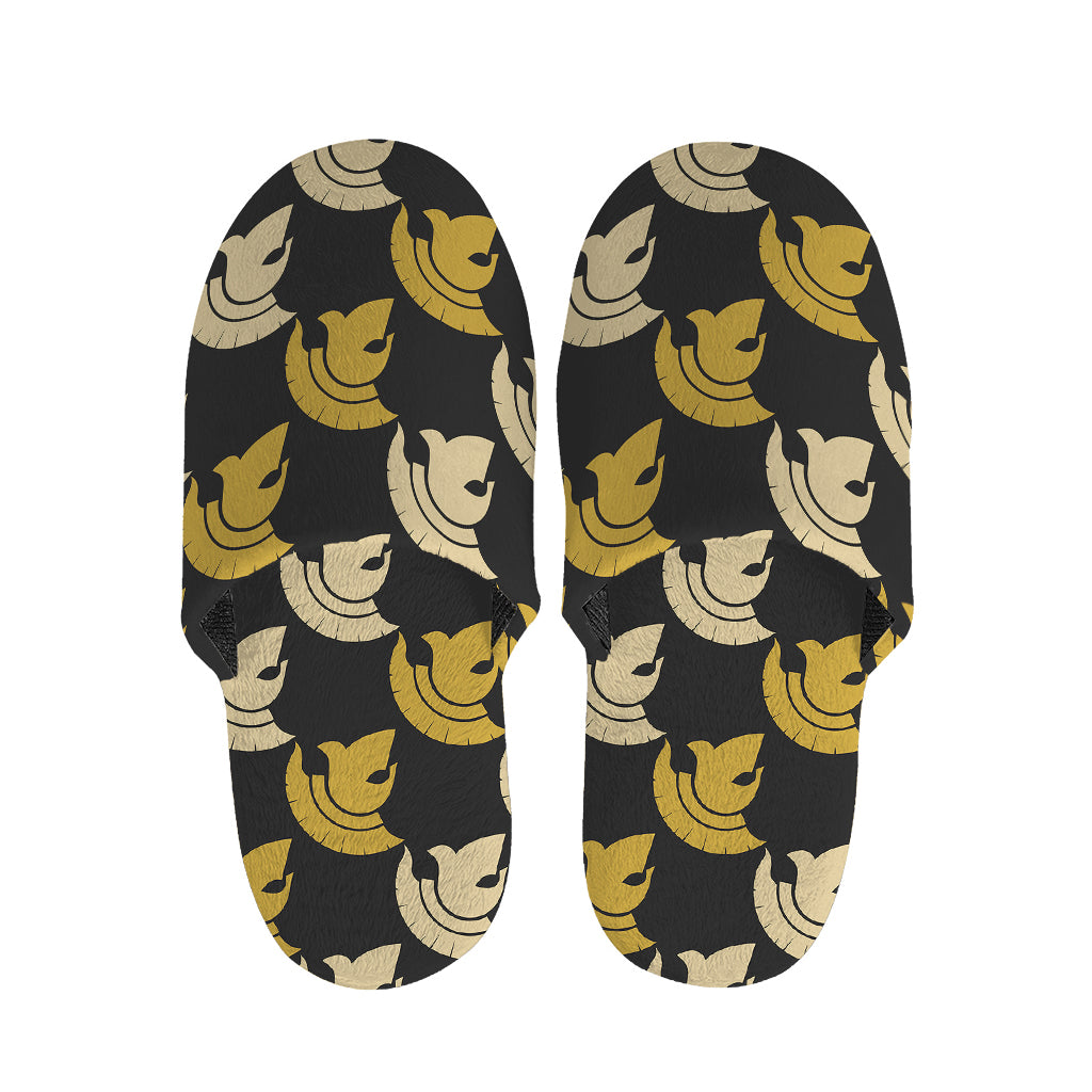 Spartan Warrior Helmet Pattern Print Slippers