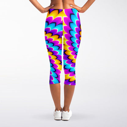 Spiral Colors Moving Optical Illusion Women's Capri Leggings
