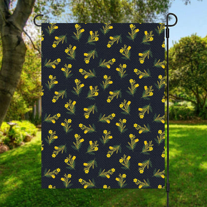 Spring Daffodil Flower Pattern Print Garden Flag