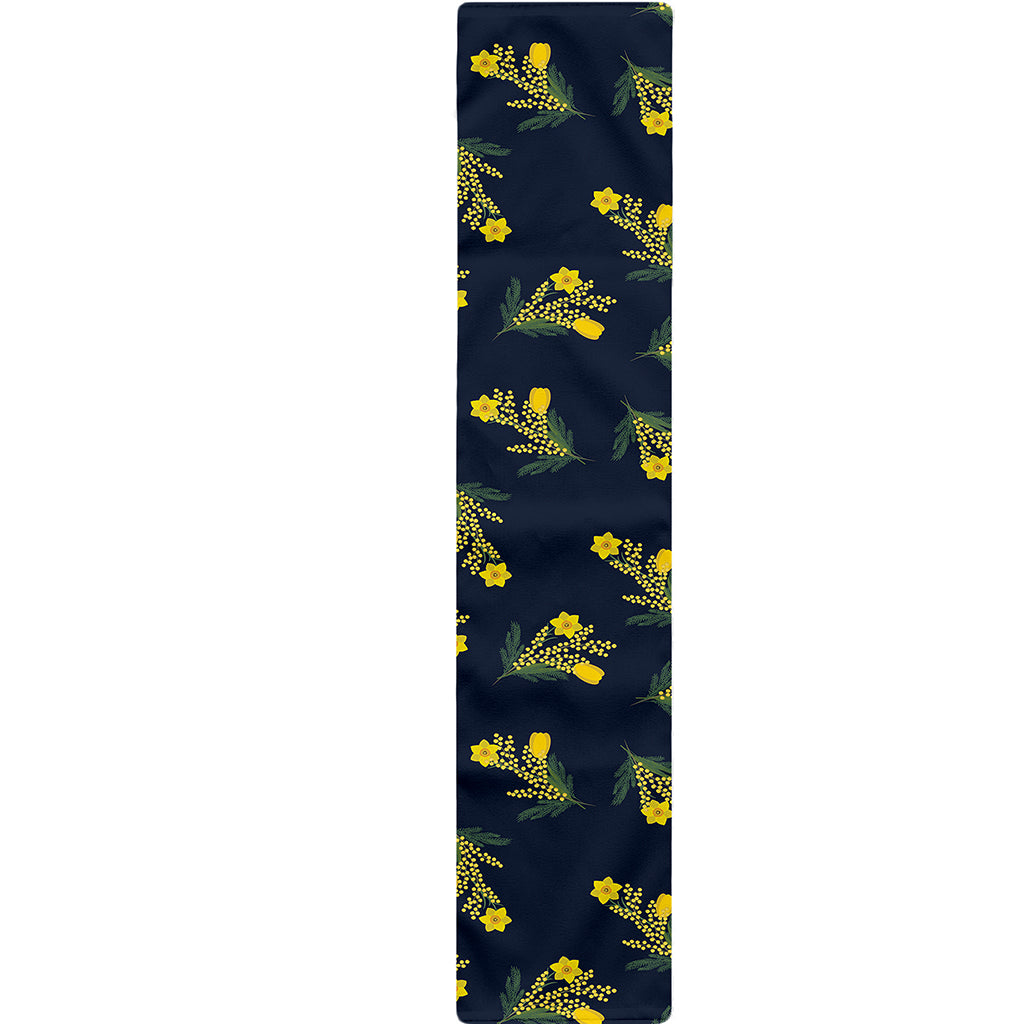 Spring Daffodil Flower Pattern Print Table Runner