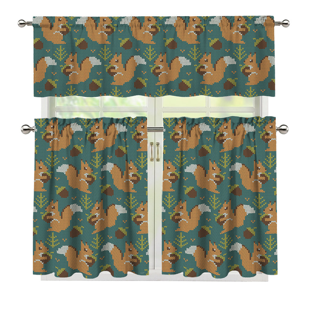 Squirrel Knitted Pattern Print 3 Piece Kitchen Curtains