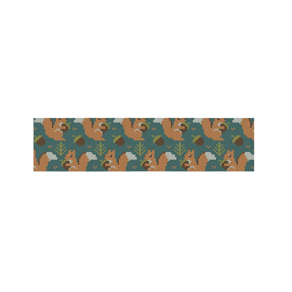 Squirrel Knitted Pattern Print Bed Runner