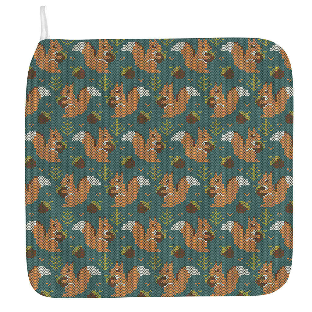 Squirrel Knitted Pattern Print Hand Towel