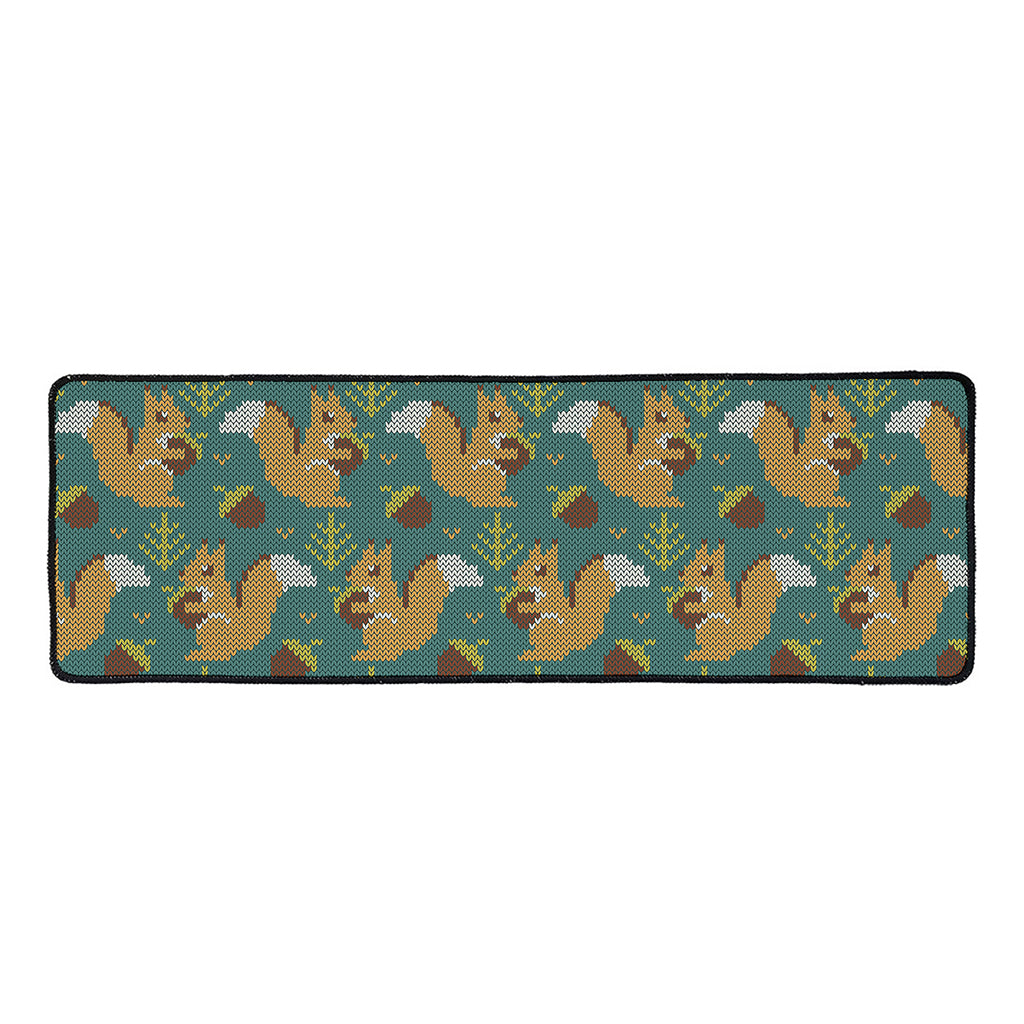 Squirrel Knitted Pattern Print Long Kitchen Mat