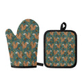 Squirrel Knitted Pattern Print Oven Mitt And Pot Holder Set
