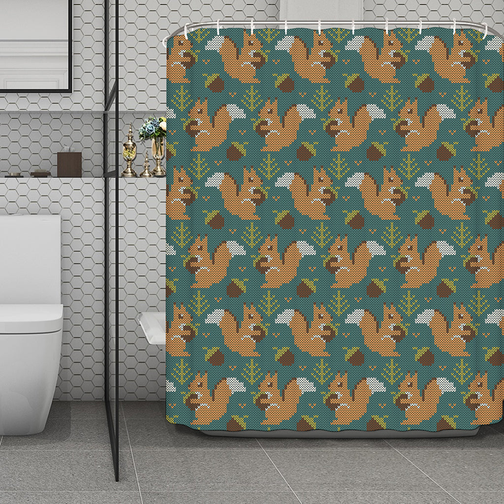 Squirrel Knitted Pattern Print Polyester Shower Curtain