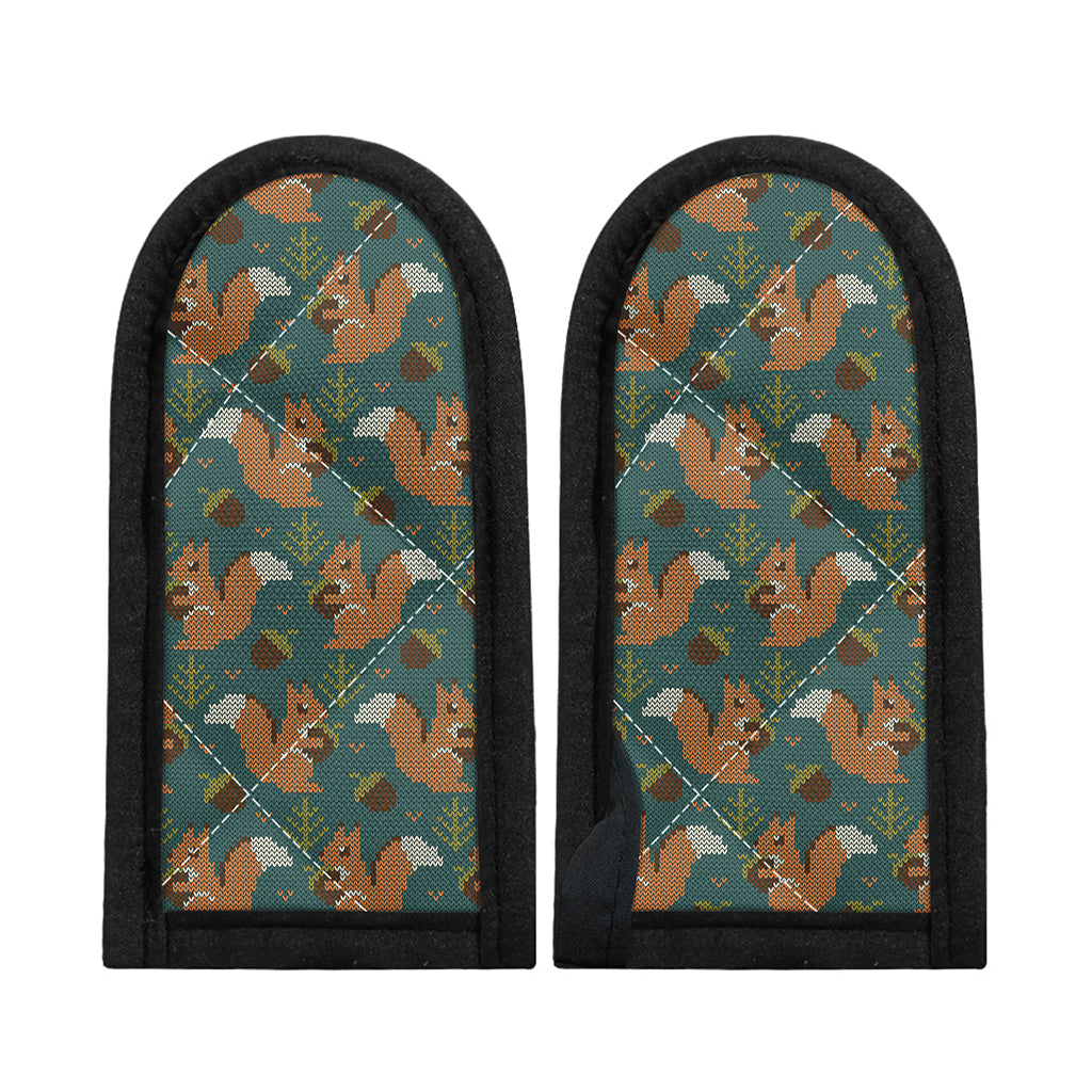 Squirrel Knitted Pattern Print Skillet Handle Cover