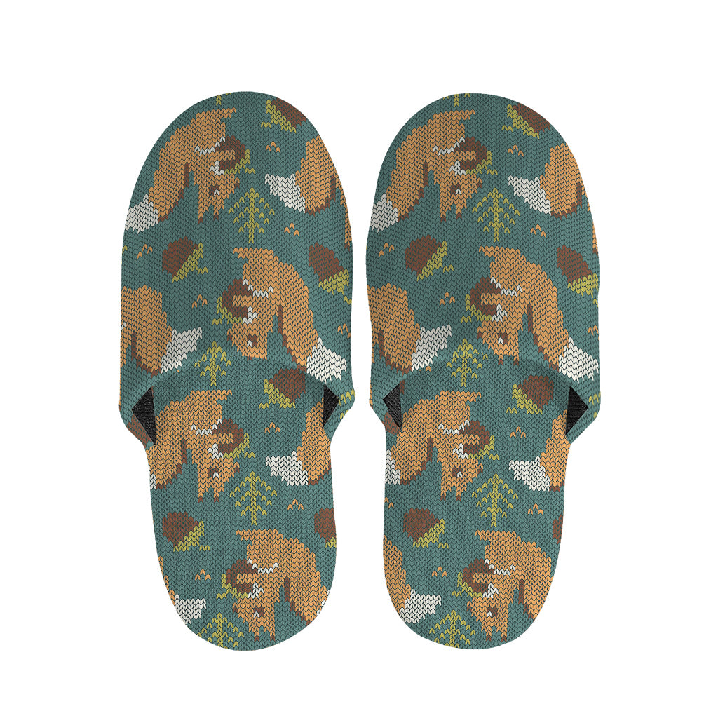 Squirrel Knitted Pattern Print Slippers