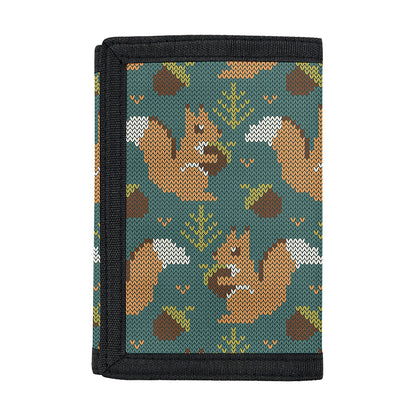 Squirrel Knitted Pattern Print Trifold Wallet