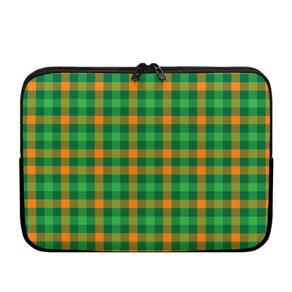 St. Patrick's Day Buffalo Check Print Laptop Sleeve