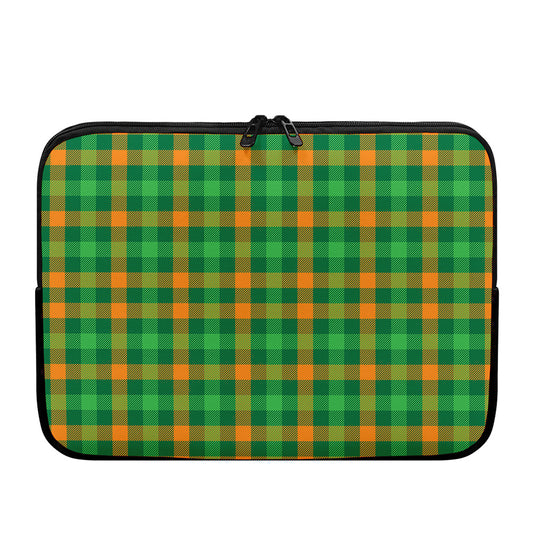 St. Patrick's Day Buffalo Check Print Laptop Sleeve