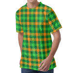 St. Patrick's Day Buffalo Check Print Men's Velvet T-Shirt