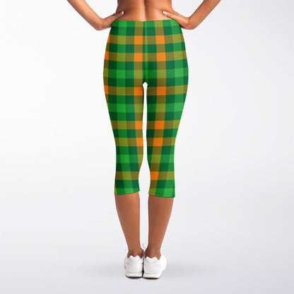 St. Patrick's Day Buffalo Check Print Women's Capri Leggings