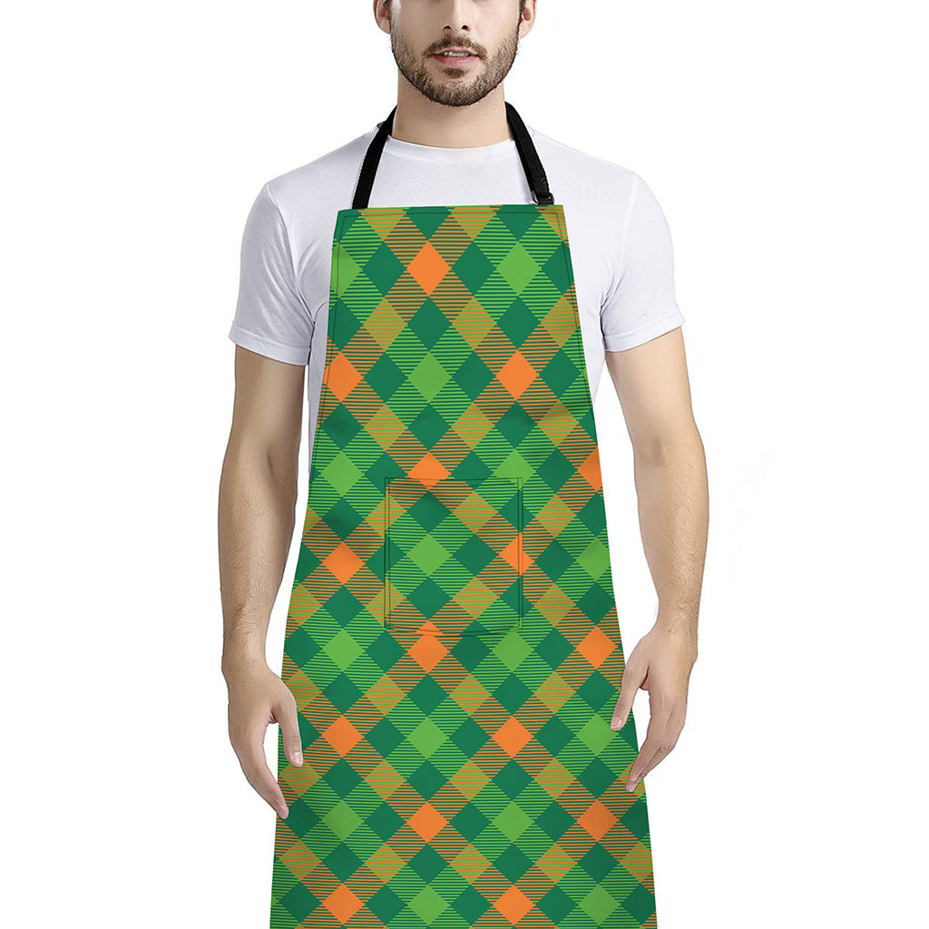 St. Patrick's Day Buffalo Pattern Print Bib Apron With Pocket