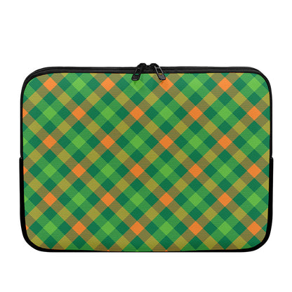 St. Patrick's Day Buffalo Pattern Print Laptop Sleeve