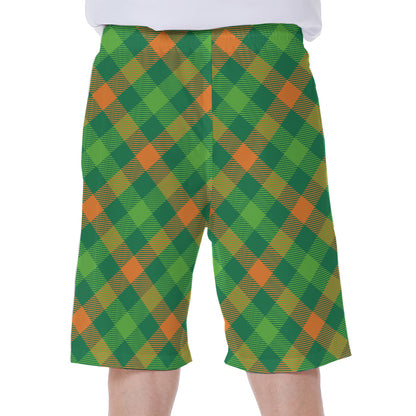 St. Patrick's Day Buffalo Pattern Print Men's Beach Shorts