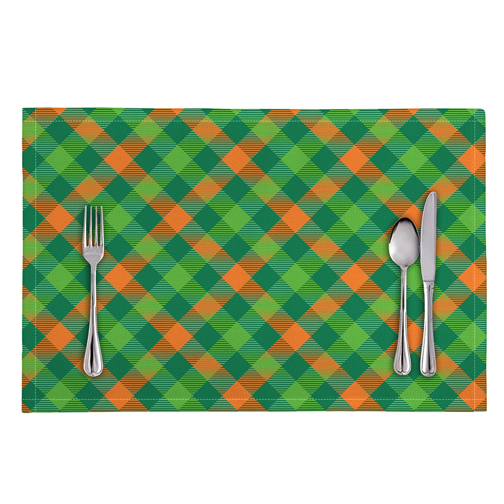 St. Patrick's Day Buffalo Pattern Print Placemat