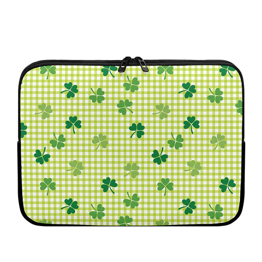 St. Patrick's Day Buffalo Plaid Print Laptop Sleeve