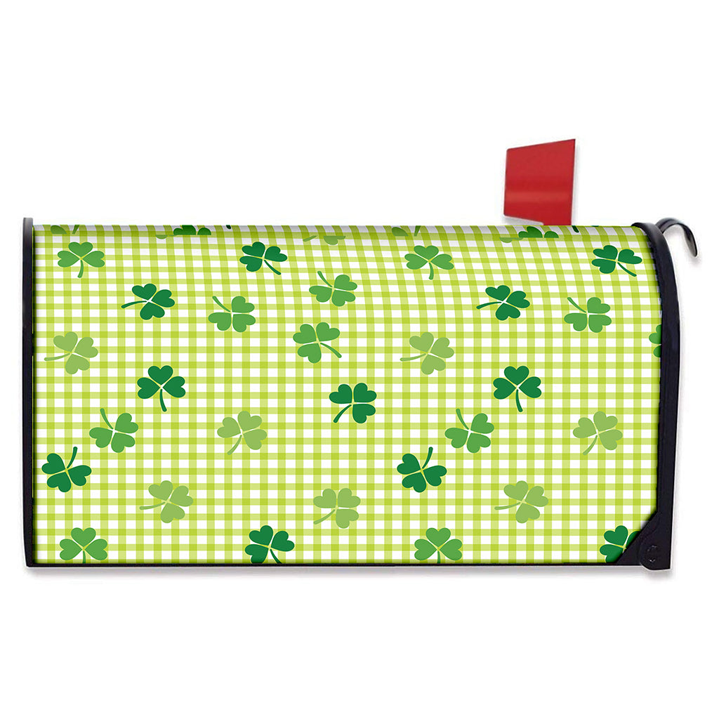 St. Patrick's Day Buffalo Plaid Print Mailbox Cover