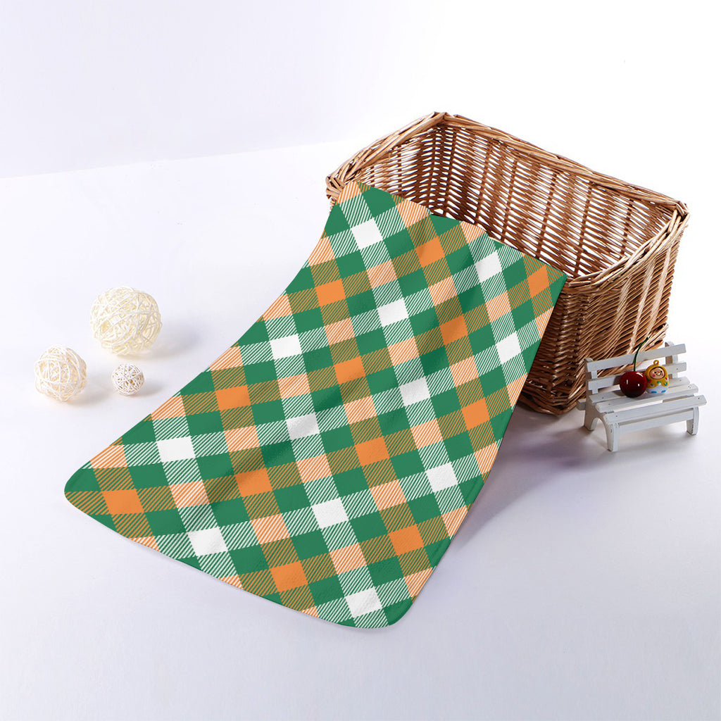 St. Patrick's Day Plaid Pattern Print Towel