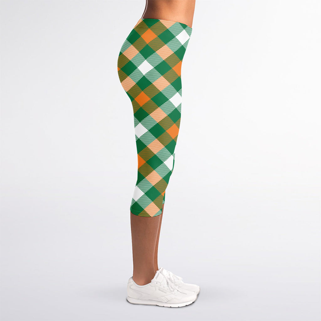 St. Patrick's Day Plaid Pattern Print Women's Capri Leggings