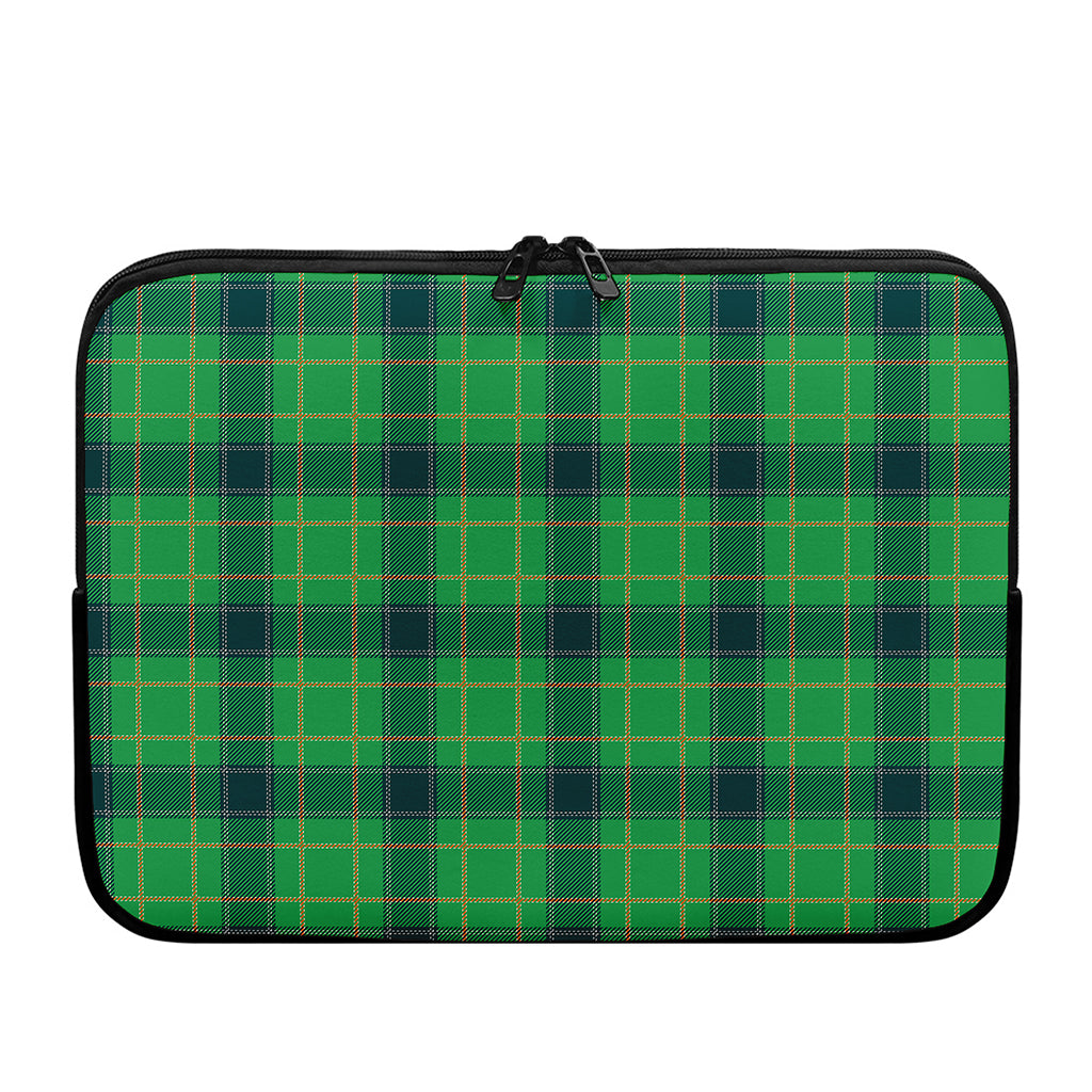 St. Patrick's Day Scottish Plaid Print Laptop Sleeve