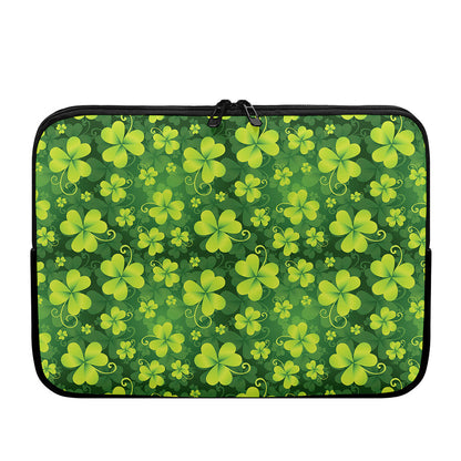 St. Patrick's Day Shamrock Pattern Print Laptop Sleeve