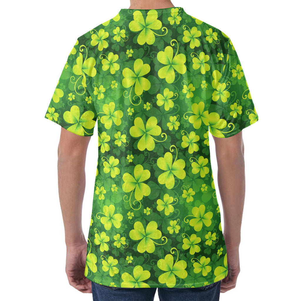 St. Patrick's Day Shamrock Pattern Print Men's Velvet T-Shirt