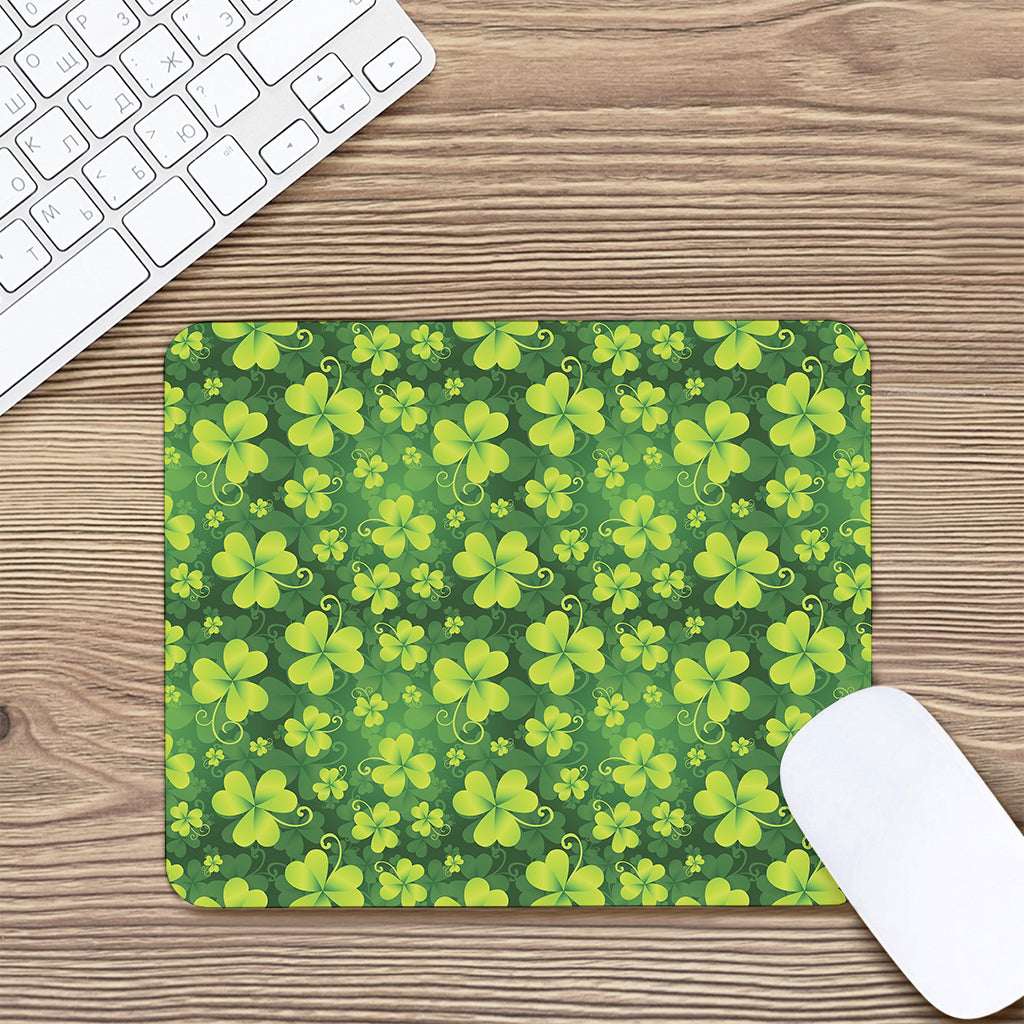 St. Patrick's Day Shamrock Pattern Print Mouse Pad