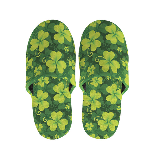 St. Patrick's Day Shamrock Pattern Print Slippers
