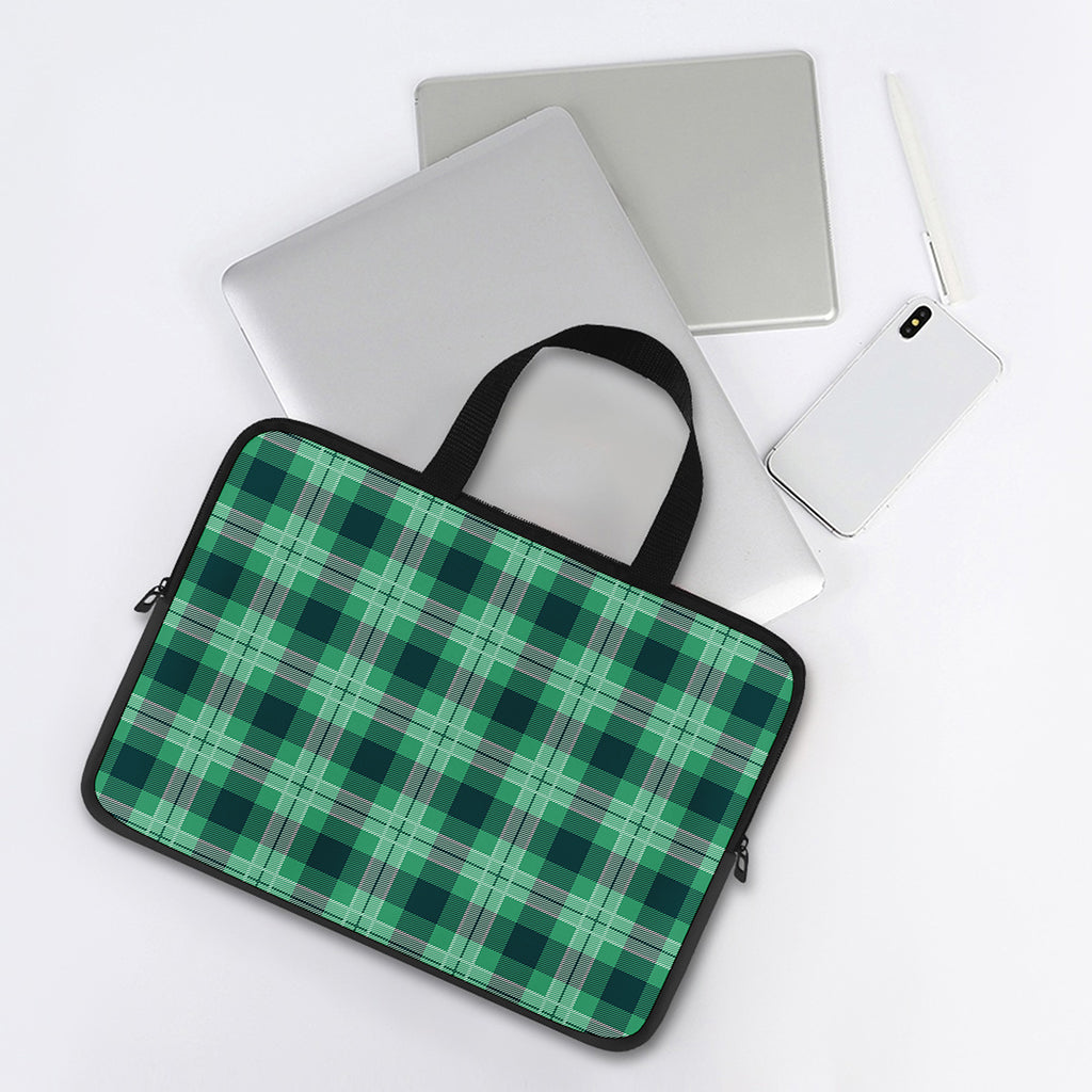 St. Patrick's Day Tartan Print Laptop Sleeve With Handle