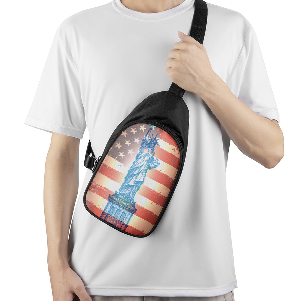 Statue of Liberty USA Flag Print Chest Bag